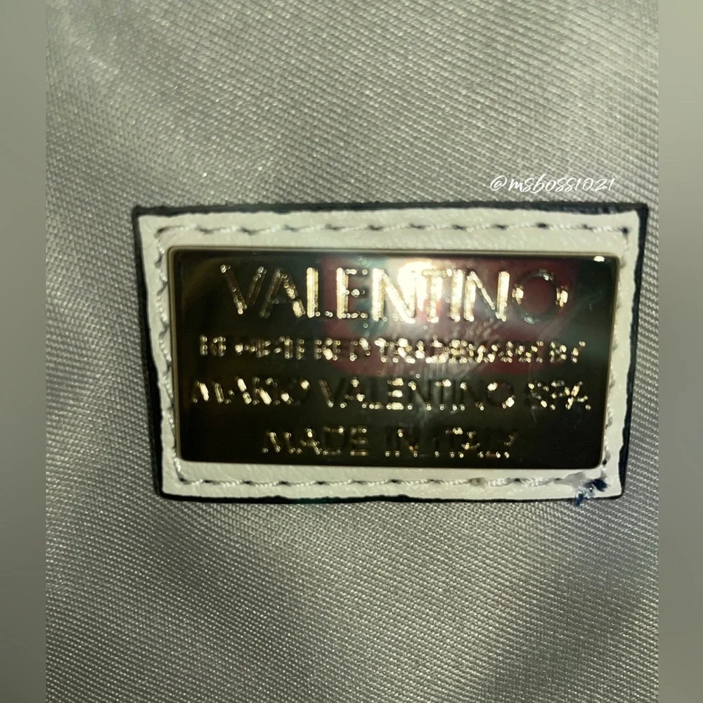 Valentino by Mario Valentino Mia Signature Leather Crossbody in Milk BRAND NEW - Picture 7 of 7